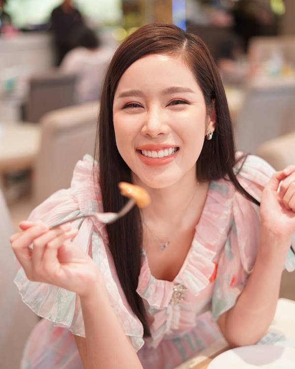 เบญ เรวิญานันท์ เบญ เรวิญานันท์