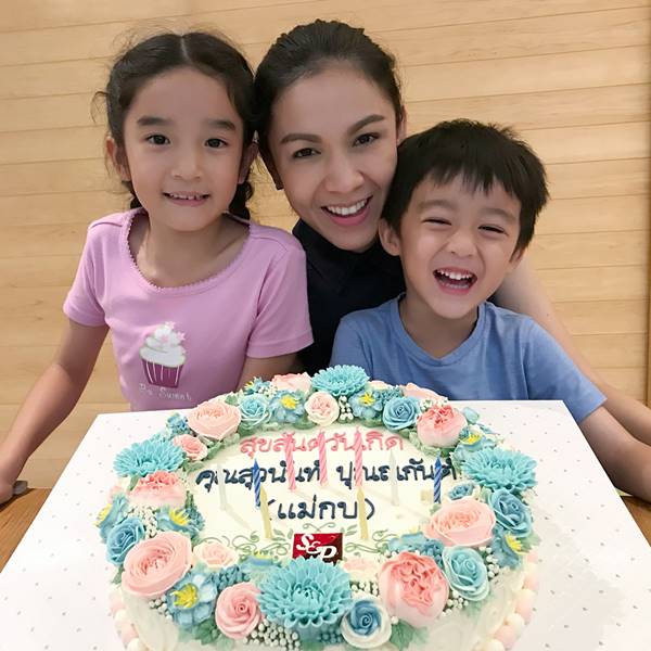 กบ สุวนันท์ กบ สุวนันท์