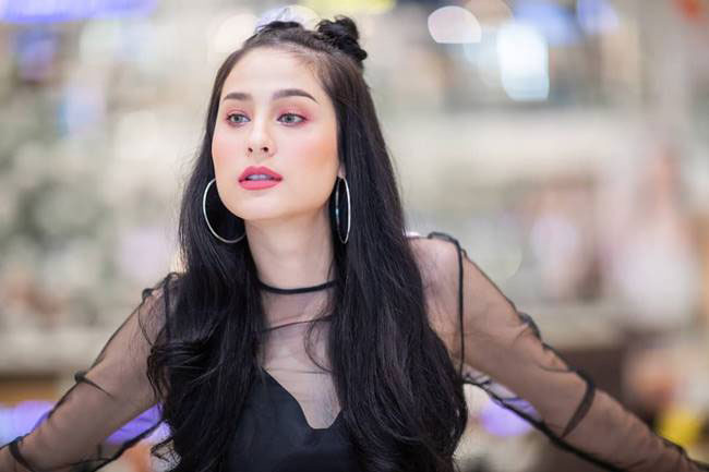 ขวัญ อุษามณี ขวัญ อุษามณี