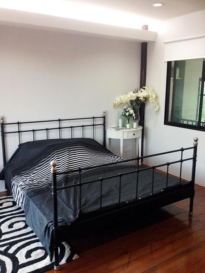 บ้านสองชั้นครึ่งปูนครึ่งไม้ บ้านสองชั้นครึ่งปูนครึ่งไม้