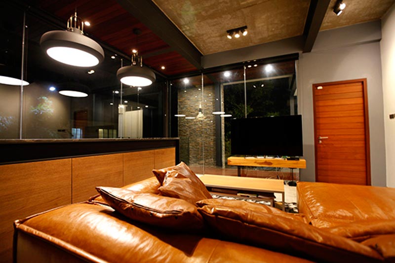 รีโนเวทบ้านสองชั้น รีโนเวทบ้านสองชั้น