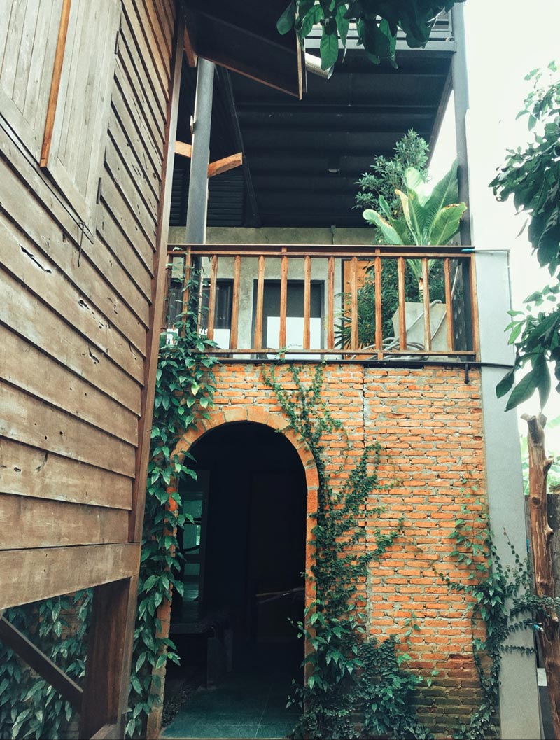 แบบบ้านสามชั้นครึ่งปูนครึ่งไม้ แบบบ้านสามชั้นครึ่งปูนครึ่งไม้