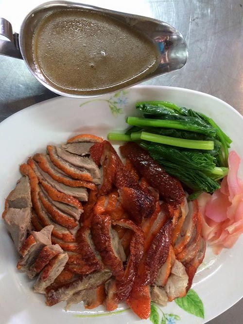 ร้านอาหารอ่างทอง ร้านอาหารอ่างทอง