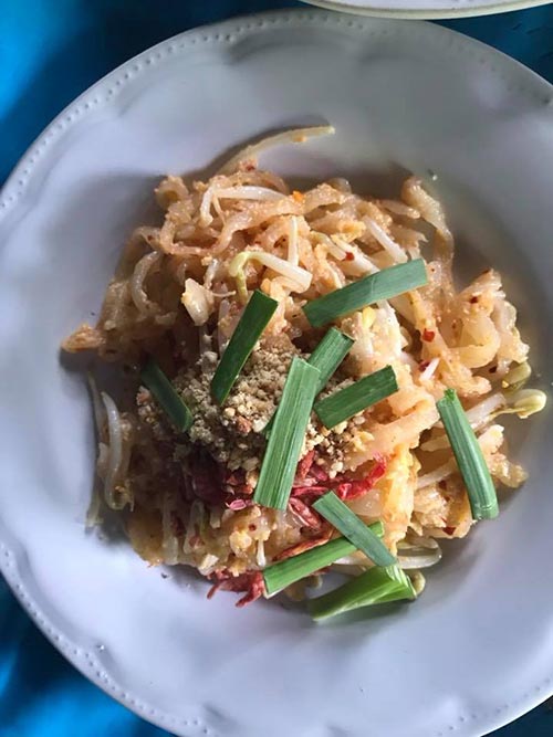 ร้านอาหารอ่างทอง ร้านอาหารอ่างทอง