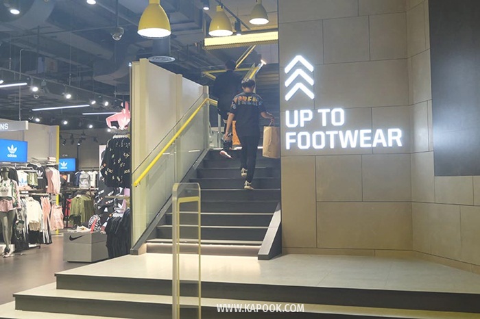 ไอคอนสยาม JD Sports ไอคอนสยาม