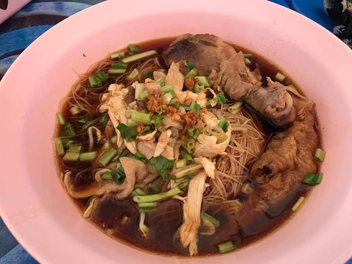 ก๋วยเตี๋ยวไก่มะระ ก๋วยเตี๋ยวไก่มะระ