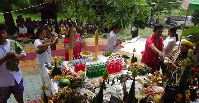 พิธีเปิดเนตรพญานาค พิธีเปิดเนตรพญานาค