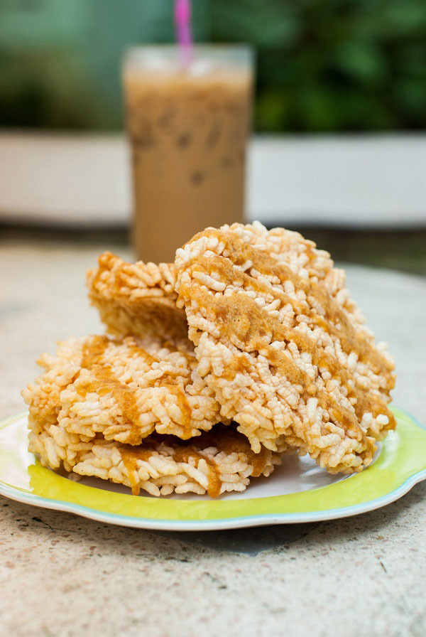 13 สูตรของหวานจากข้าวเหนียว 13 สูตรของหวานจากข้าวเหนียว