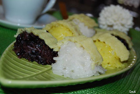 13 สูตรของหวานจากข้าวเหนียว 13 สูตรของหวานจากข้าวเหนียว