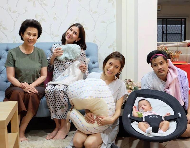 บ้านดาราพ่อลูกอ่อน บ้านดาราพ่อลูกอ่อน