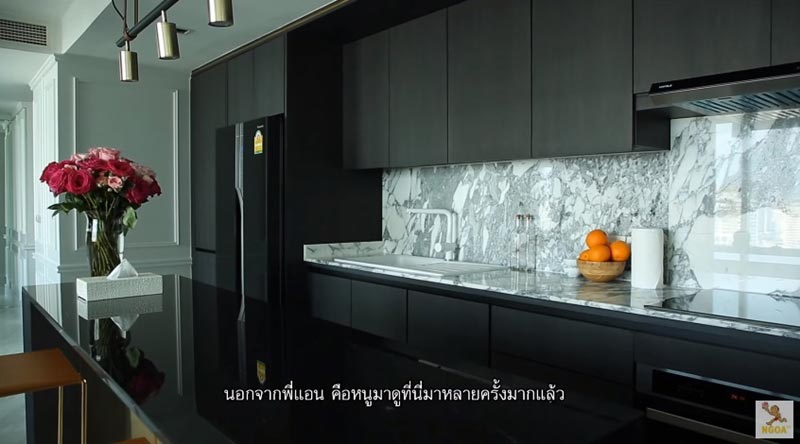 คอนโด คิม คิมเบอร์ลี่ คอนโด คิม คิมเบอร์ลี่