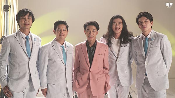 คารีสา สปริงเก็ตต์ คารีสา สปริงเก็ตต์