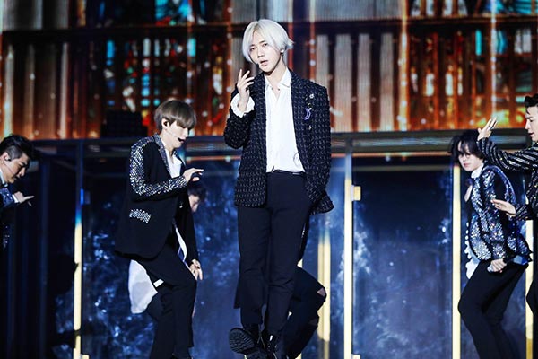 SUPER JUNIOR SUPER JUNIOR