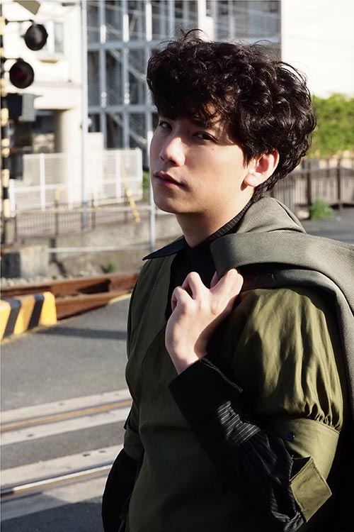คชา นนทนันท์ อัญชุลีประดิษฐ์ คชา นนทนันท์ อัญชุลีประดิษฐ์