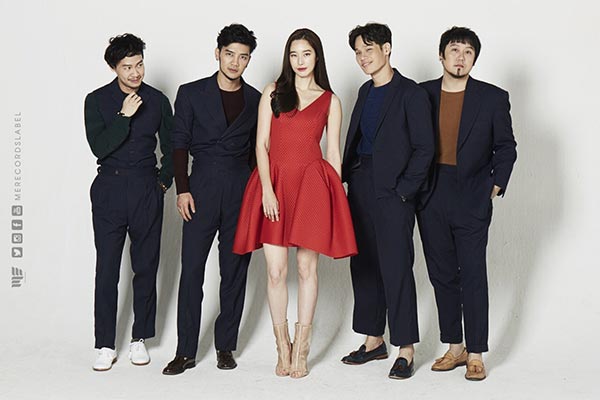 4 หนุ่ม ซีซันไฟฟ์ 4 หนุ่ม ซีซันไฟฟ์