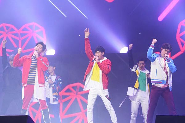 OISHI Green Tea presents SOTUS THE MEMORIES LIVE ON STAGE OISHI Green Tea presents SOTUS THE MEMORIES LIVE ON STAGE