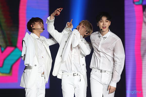 JBJ JBJ