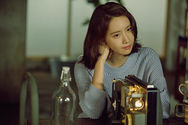 YOONA YOONA