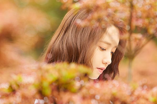 YOONA YOONA