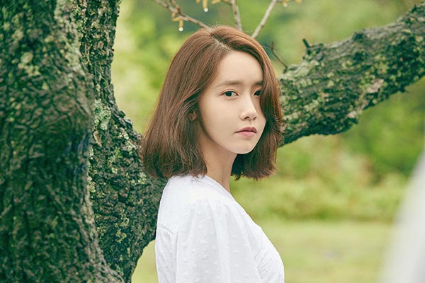 YOONA YOONA