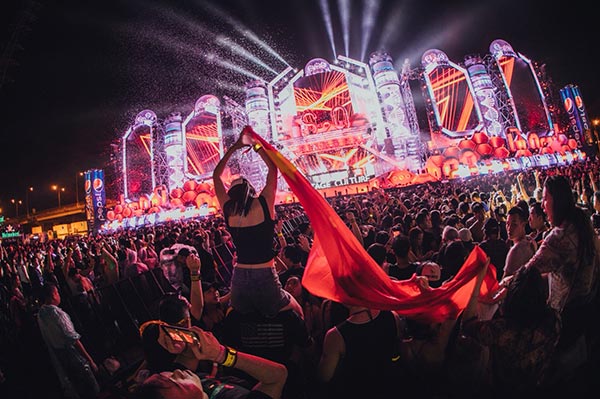 Pepsi presents S2O Songkran Music Festival 2018 Pepsi presents S2O Songkran Music Festival 2018