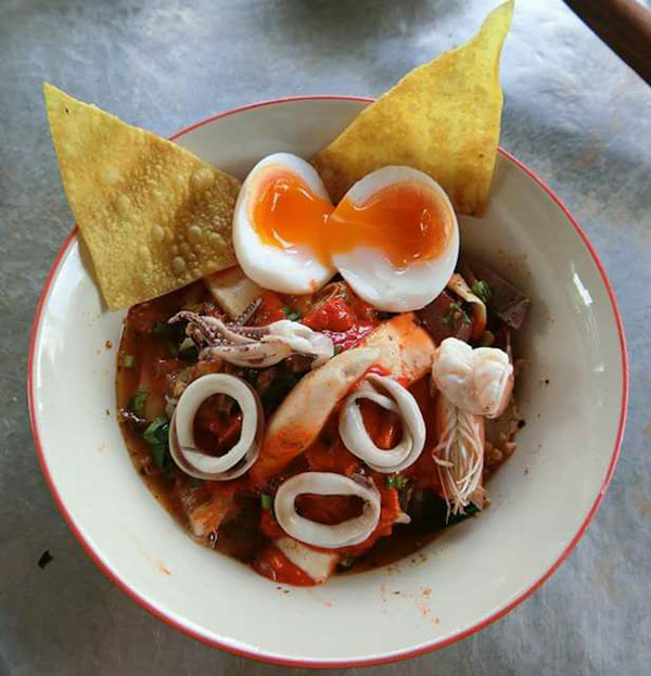9 ร้านก๋วยเตี๋ยว สิงห์บุรี 9 ร้านก๋วยเตี๋ยว สิงห์บุรี