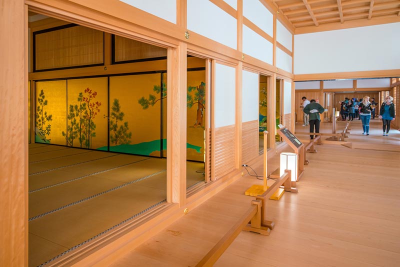 พระราชวังฮอมมารุ พระราชวังฮอมมารุ