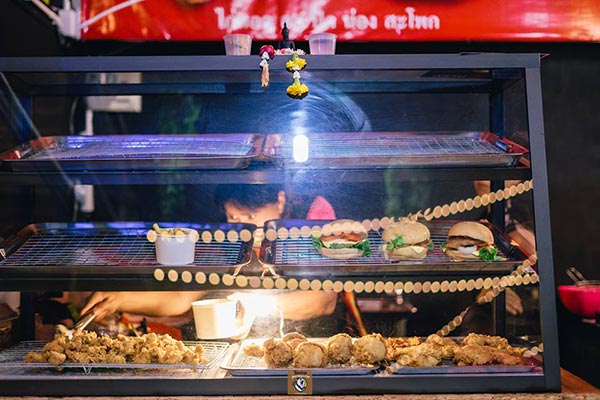 ตลาดนัดไดโนเสาร์ ตลาดนัดไดโนเสาร์