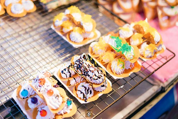 ตลาดนัดไดโนเสาร์ ตลาดนัดไดโนเสาร์