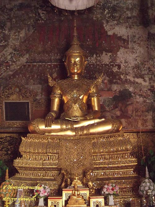 พระประธานแปลก พระประธานแปลก