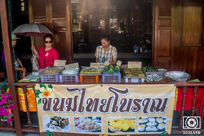 ตลาดถนนเพลินเพลง ตลาดถนนเพลินเพลง