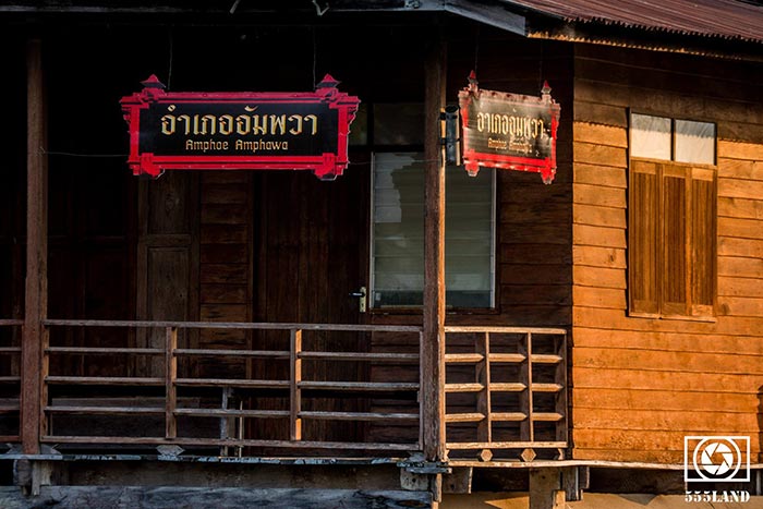 ตลาดถนนเพลินเพลง ตลาดถนนเพลินเพลง