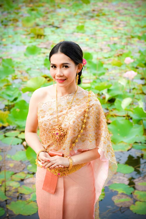 ชุดไทยแต่งงาน ชุดไทยแต่งงาน