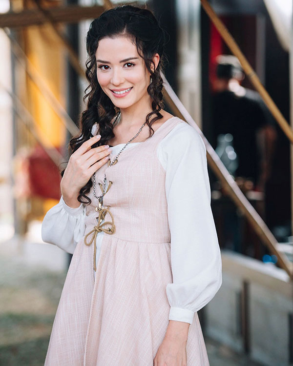 บุพเพสันนิวาส บุพเพสันนิวาส