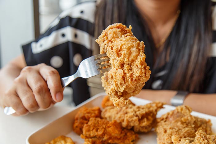 กินไก่ทำให้นมใหญ่ กินไก่ทำให้นมใหญ่