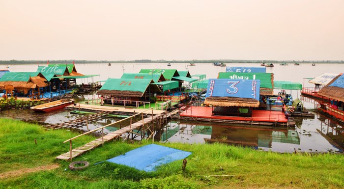 ที่เที่ยวบึงกาฬ ล่องแพหนองเลิง