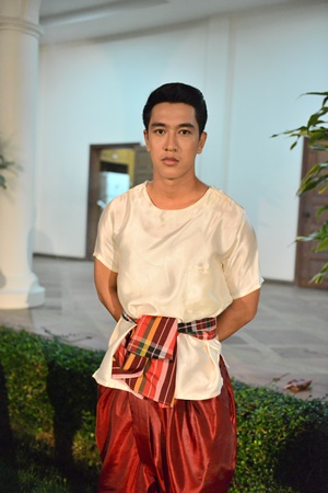 เขยผู้ใหญ่สะใภ้กำนัน เขยผู้ใหญ่สะใภ้กำนัน
