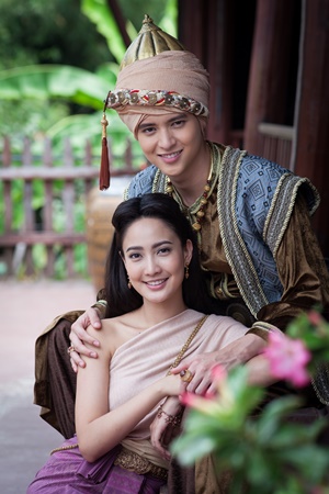 หนึ่งด้าวฟ้าเดียว หนึ่งด้าวฟ้าเดียว