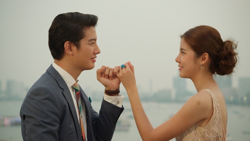 เป้ อารักษ์ เป้ อารักษ์