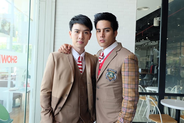 เรื่อง ลับ หลัง เรื่อง ลับ หลัง