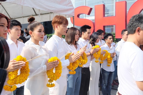 เรื่อง ลับ หลัง เรื่อง ลับ หลัง