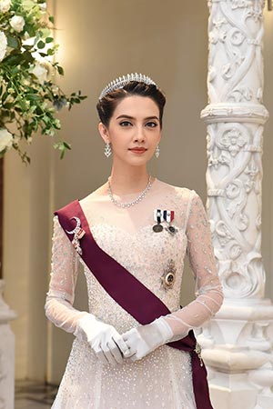 ลิขิตรัก The Crown Princess ลิขิตรัก The Crown Princess