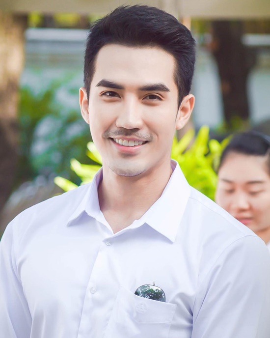 ดาราคนอีสาน ดาราคนอีสาน