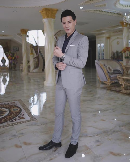 วิธีเลือกชุดไปงานแต่งงาน วิธีเลือกชุดไปงานแต่งงาน