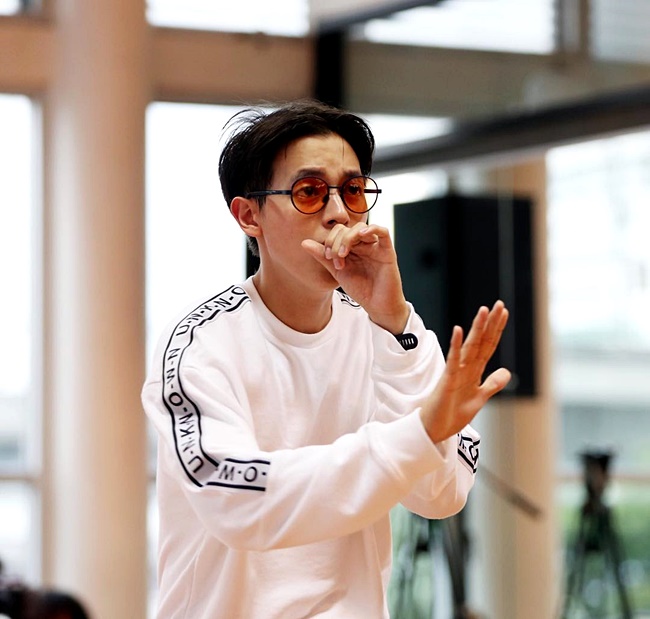 เจมส์ จิรายุ เจมส์ จิรายุ