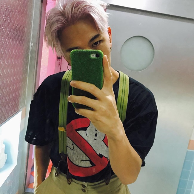 โทนี่ รากแก่น โทนี่ รากแก่น