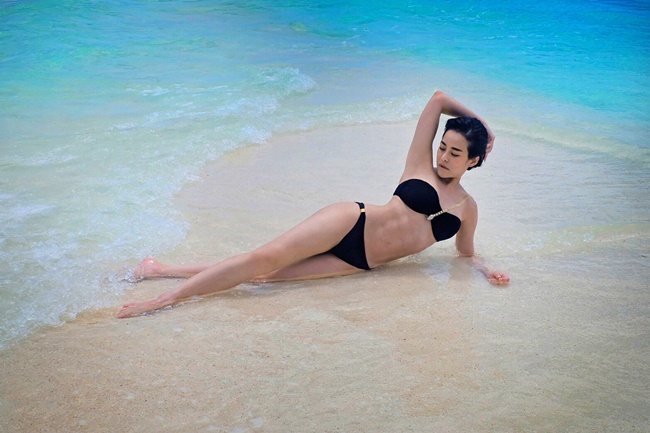 ดาราชุดว่ายน้ำ ดาราชุดว่ายน้ำ