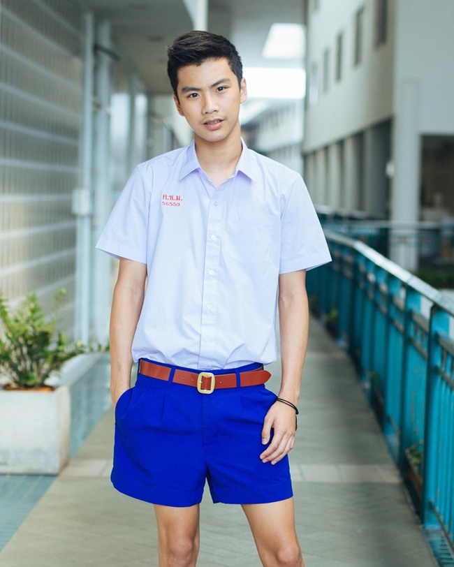 ชุดนักเรียน ชุดนักเรียน