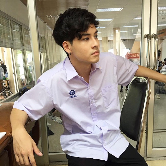 ชุดนักเรียน ชุดนักเรียน