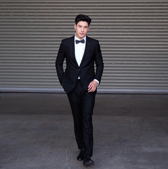 วิธีเลือกชุดไปงานแต่งงาน วิธีเลือกชุดไปงานแต่งงาน